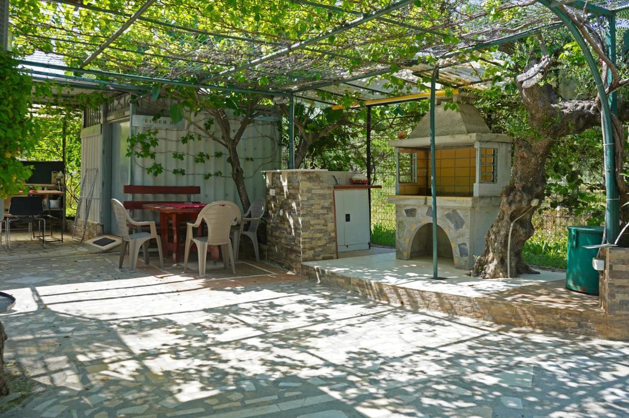 Veni Olive House Villa Kalamata Exterior photo